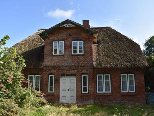 Einfamilienhaus zum Kauf 189.000 € 6 Zimmer 121 m² 1.128 m² Grundstück frei ab sofort Struckum 25821