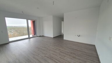 Wohnung zum Kauf 309.900 € 3 Zimmer 86 m² 4. Geschoss frei ab sofort Naumburg Naumburg 06618