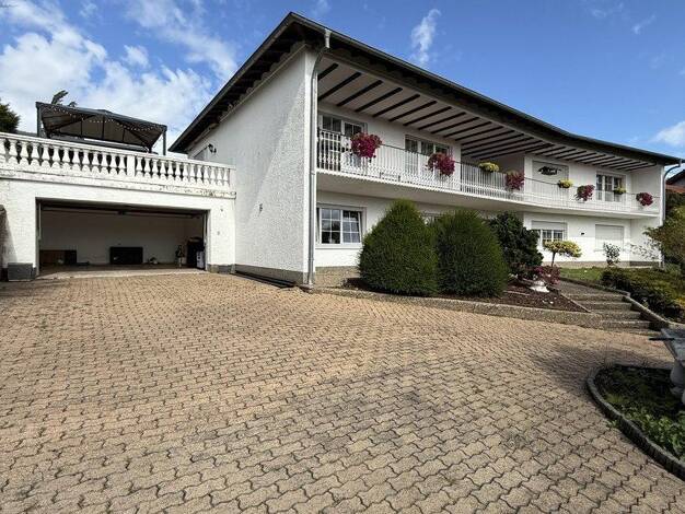 Einfamilienhaus zum Kauf provisionsfrei 700.000 € 12 Zimmer 315 m² 1.400 m² Grundstück Felsberg Überherrn 66802