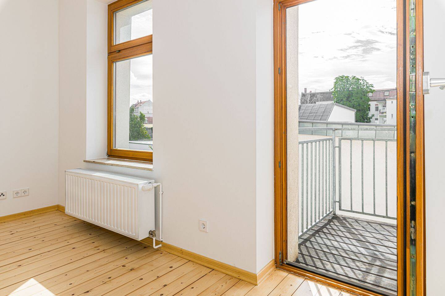 Viel Licht & Platz: 2-Zimmer-Altbauwohnung mit Ost-Balkon – Comeniusstraße 24, 4315 Leipzig – Vorschaubild 5