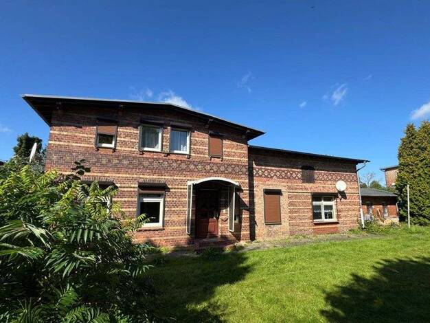 Einfamilienhaus zum Kauf 150.000 € 7 Zimmer 144 m² 940 m² Grundstück Bellin Ueckermünde/Bellin 17373