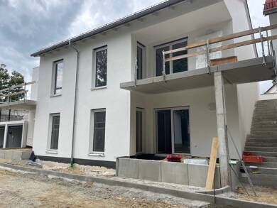 Wohnung zur Miete 420 € 2 Zimmer 46,5 m² Dachgeschoss frei ab 01.10.2025 Ettling Wallersdorf / Ettling 94522