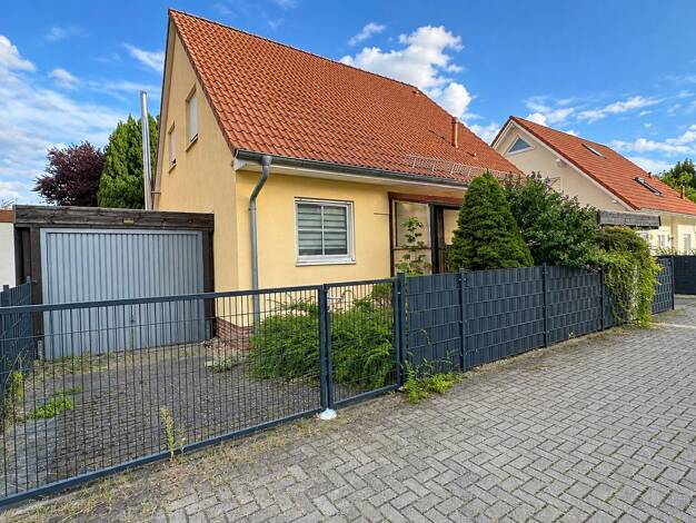Einfamilienhaus zum Kauf provisionsfrei 450.000 € 4 Zimmer 120 m² 550 m² Grundstück Ottersleben Magdeburg 39116