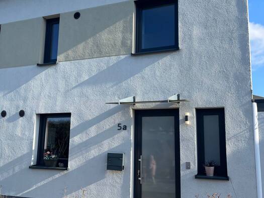 Reihenhaus zur Miete 1.600 € 3,5 Zimmer 116 m² 249 m² Grundstück frei ab 01.07.2026 Stöcken Hannover 30419