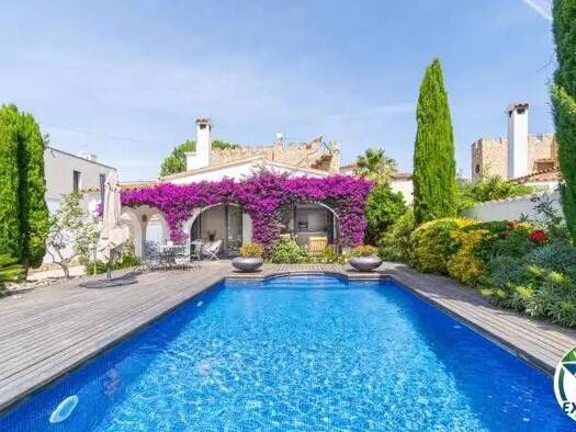 Chalet zum Kauf 569.000 € 4 Zimmer 139 m² Carrer Peni 153 A, 153 Castelló d'Empúries 17487