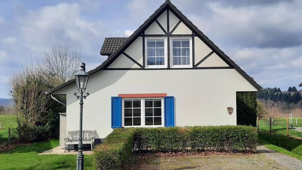 Einfamilienhaus zum Kauf provisionsfrei 210.000 € 4 Zimmer 83 m² 433 m² Grundstück Am Kellerborn 1-539 Eller Cochem 56814