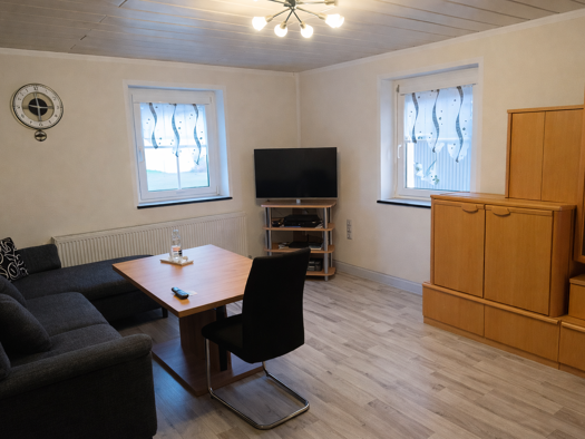 Einfamilienhaus zum Kauf 430.000 € 11 Zimmer 126 m² 830 m² Grundstück Sand Sand in Bayern 94330