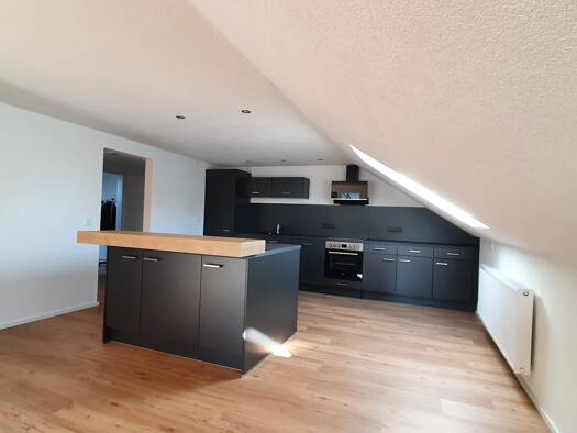 Wohnung zur Miete 850 € 4 Zimmer 105 m² 1. Geschoss frei ab sofort Sulz Sulz am Neckar 72172