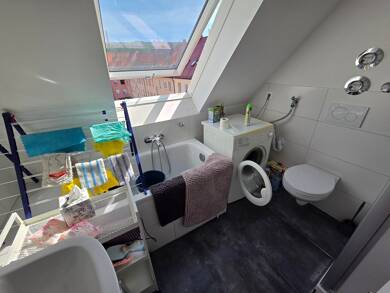 Wohnung zur Miete 999 € 3,5 Zimmer 80 m² Zellerau Würzburg 97082