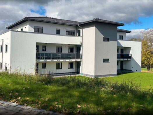 Wohnung zum Kauf 510.000 € 3 Zimmer 147 m² 3. Geschoss frei ab sofort St.-Florian-Straße 4 Regen 94209