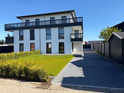 Doppelhaushälfte zur Miete - Erstbezug 2.000 € 4 Zimmer 190 m² 350 m² Grundstück frei ab sofort Südlengern Kirchlengern 32278
