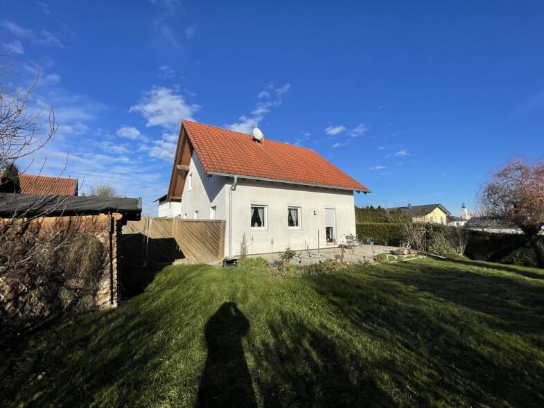 Einfamilienhaus zum Kauf 349.000 € 4 Zimmer 131,3 m² 736 m² Grundstück Aldersbach Aldersbach 94501