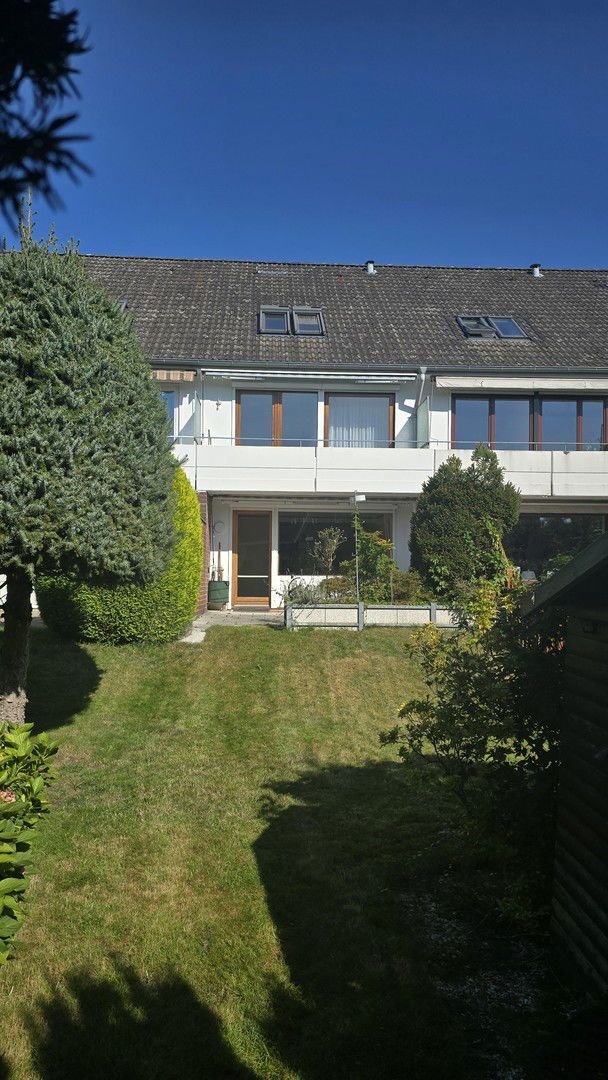 Reihenmittelhaus zum Kauf provisionsfrei 612.000 € 5 Zimmer 133,2 m²<br/>Wohnfläche 155 m²<br/>Grundstück Iserbrook Hamburg 22589