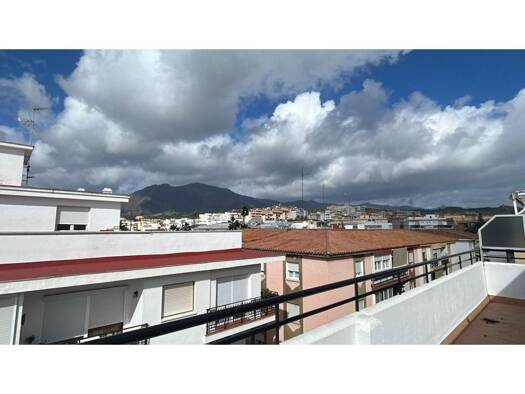 Penthouse zur Miete 3.200 € 3 Zimmer 139 m² 1. Geschoss Estepona 29680
