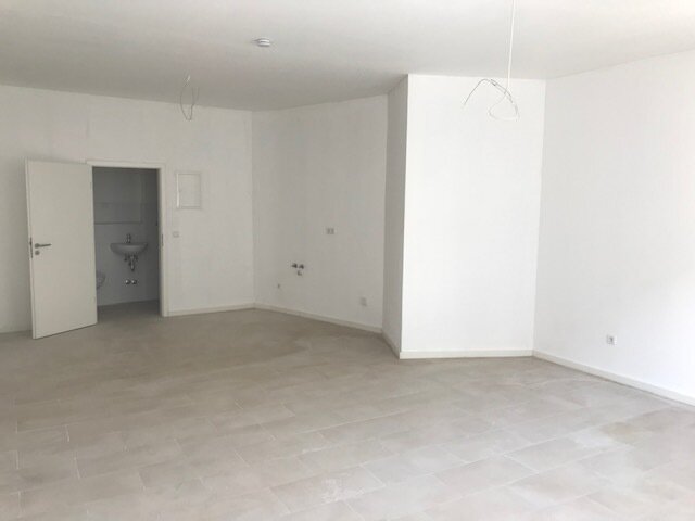 Wohnung zur Miete 287 € 1 Zimmer 31,9 m²<br/>Wohnfläche EG<br/>Geschoss 01.11.2024<br/>Verfügbarkeit Marxloh Duisburg 47169