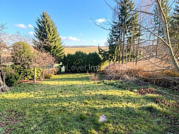 Mehrfamilienhaus zum Kauf 500.000 € 12 Zimmer 270 m² 850 m² Grundstück frei ab sofort Rosenweg 16 Suppingen Laichingen 89150