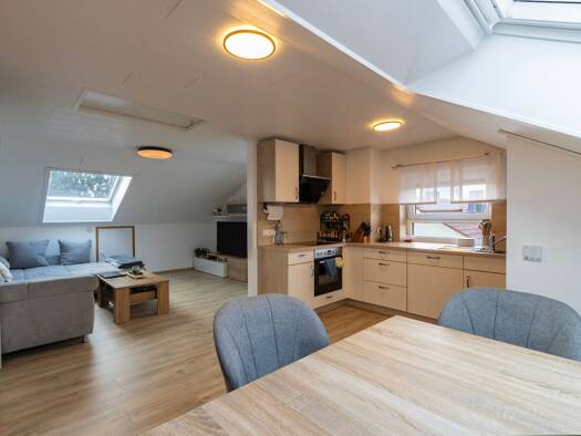 Wohnung zur Miete 780 € 3 Zimmer 80,5 m² 2. Geschoss frei ab sofort Massenbachhausen 74252