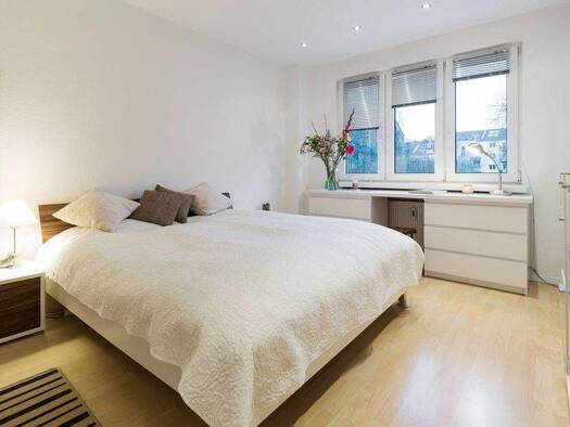 Wohnung zur Miete 500 € 2 Zimmer 65 m² frei ab sofort Bieberer Straße 78 Offenbach am Main 63065