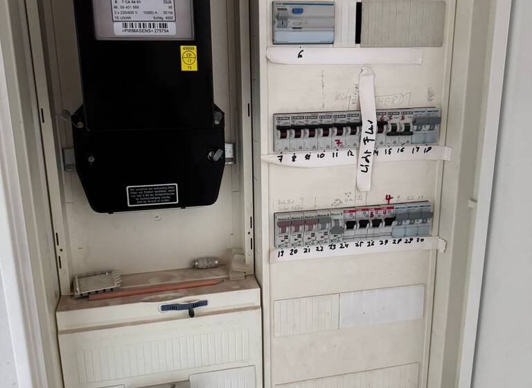 Einfamilienhaus zum Kauf 175.000 € 4 Zimmer 112 m² 760 m² Grundstück Innenstadt Pirmasens 66953