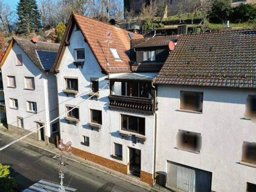 Einfamilienhaus zum Kauf 135.000 € 8 Zimmer 200 m² 285 m² Grundstück Rieneck 97794