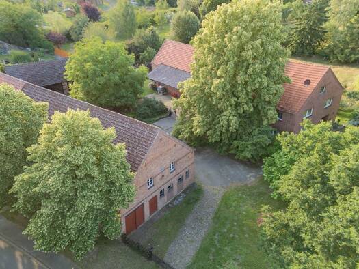 Bauernhaus zum Kauf 480.000 € 7 Zimmer 210 m² 4.693 m² Grundstück frei ab sofort Trebel Trebel 29494