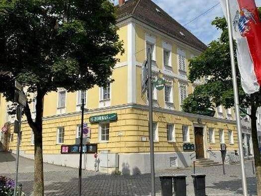 Gewerbeobjekt zum Kauf als Kapitalanlage geeignet 398.000 € 1.033 m² 466 m² Grundstück Vilshofen Vilshofen an der Donau 94474