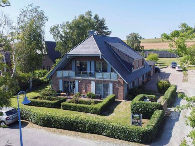 Mehrfamilienhaus zum Kauf 1.899.000 € 8 Zimmer 264,2 m² 1.812,2 m² Grundstück Lancken-Granitz Mönchgut 18586