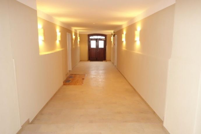 Wohnung zur Miete 640 € 2 Zimmer 81 m²<br/>Wohnfläche EG<br/>Geschoss ab sofort<br/>Verfügbarkeit Straßkirchen Irlbach 94342