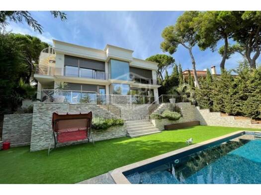 Villa zum Kauf 1.300.000 € 4 Zimmer 300 m² 600 m² Grundstück Calonge de Segarra 17251