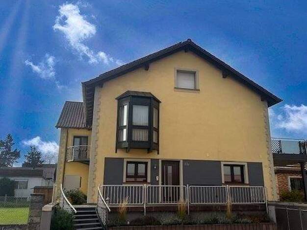 Wohnung zur Miete 680 € 3 Zimmer 72 m² frei ab sofort Knetzgau 97478