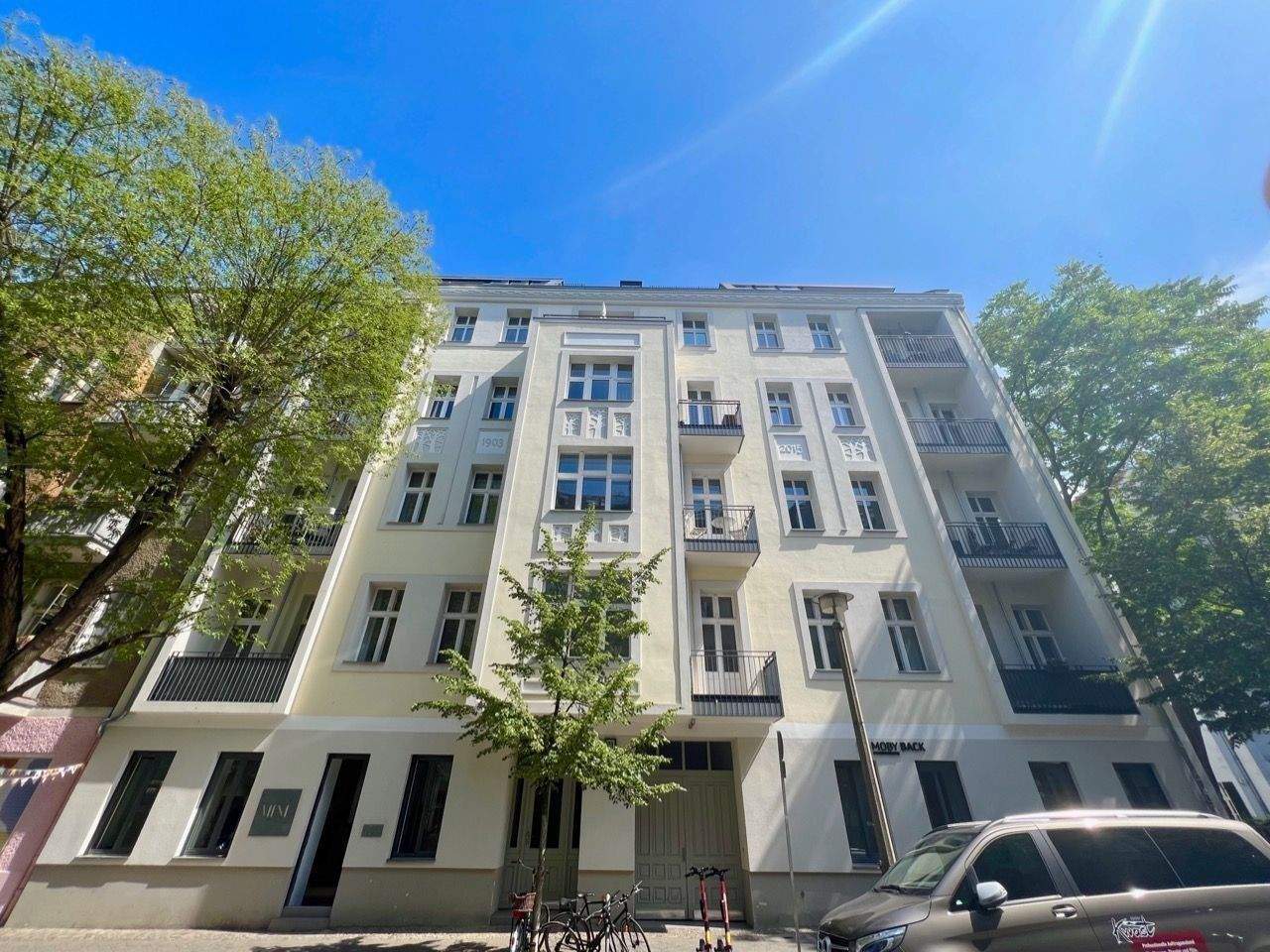 Property thumbnail 2