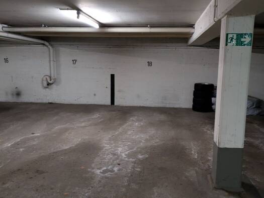 Tiefgarage zur Miete provisionsfrei 100 € 15 m² Hesten 2 Osdorf Hamburg 22609