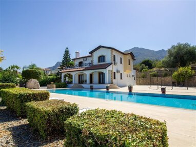 Villa zum Kauf provisionsfrei 595.000 € 7 Zimmer 315 m² 1.670 m² Grundstück Bellapais 0000