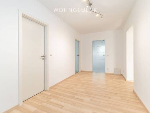 Wohnung zum Kauf 425.000 € 4 Zimmer 97,3 m² 2. Geschoss Göggingen Göggingen 86199