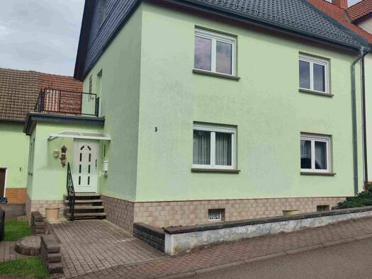 Einfamilienhaus zum Kauf 179.000 € 6 Zimmer 157 m² 914 m² Grundstück frei ab sofort Dorndorf  Krayenberggemeinde OT Dorndorf 36460