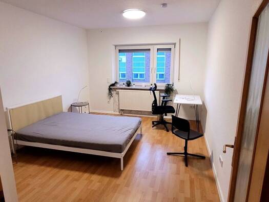 Wohnung zur Miete 820 € 2 Zimmer 65 m² Geschoss 4/4 frei ab 01.08.2026 Lichtenhof Nürnberg 90443