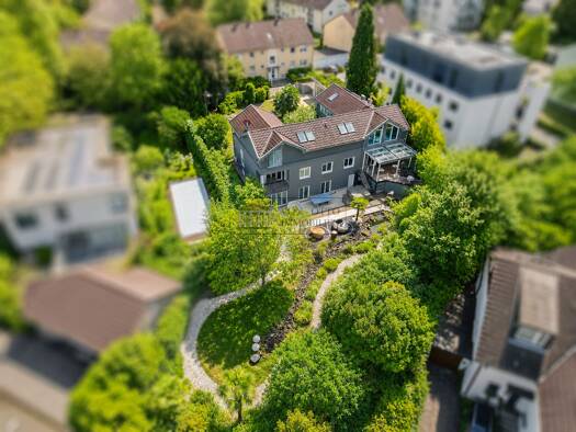 Haus zum Kauf 2.950.000 € 8 Zimmer 366 m² 1.997 m² Grundstück Beuel Beuel 53225