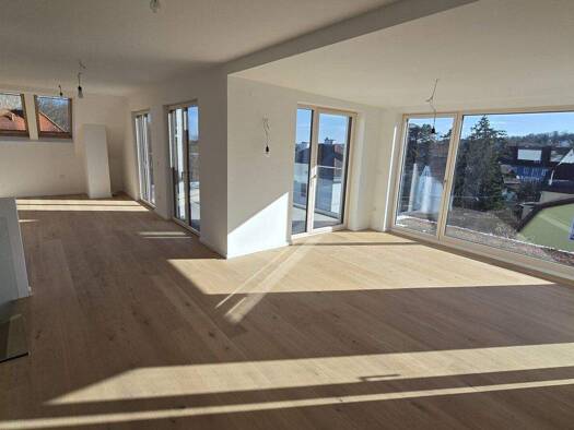 Wohnung zum Kauf - Erstbezug 1.790.000 € 5 Zimmer 205 m² frei ab 01.05.2026 Leon-Kellner-Weg Wien 1130