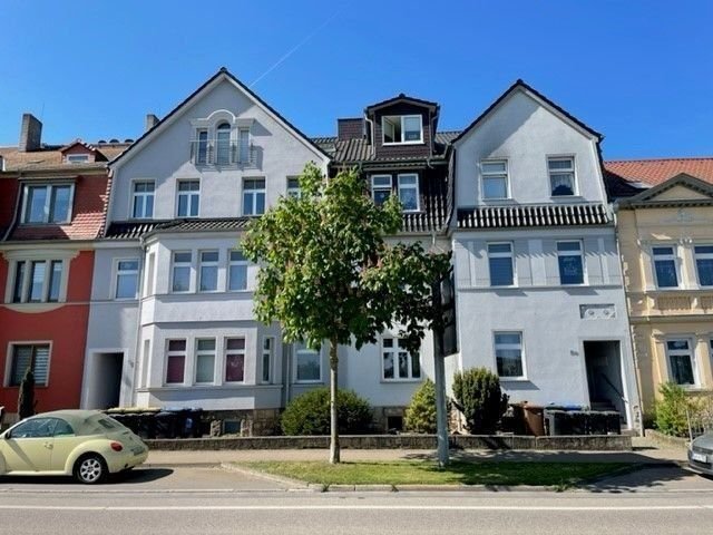 Mehrfamilienhaus zum Kauf als Kapitalanlage geeignet 795.000 € 676 m²<br/>Wohnfläche 1.200 m²<br/>Grundstück Roßbacher Straße 5b Naumburg Naumburg (Saale) 06618