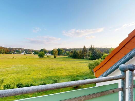 Maisonette zum Kauf 220.000 € 3,5 Zimmer 93 m² 2. Geschoss frei ab 01.08.2026 Joachimsthal 16247