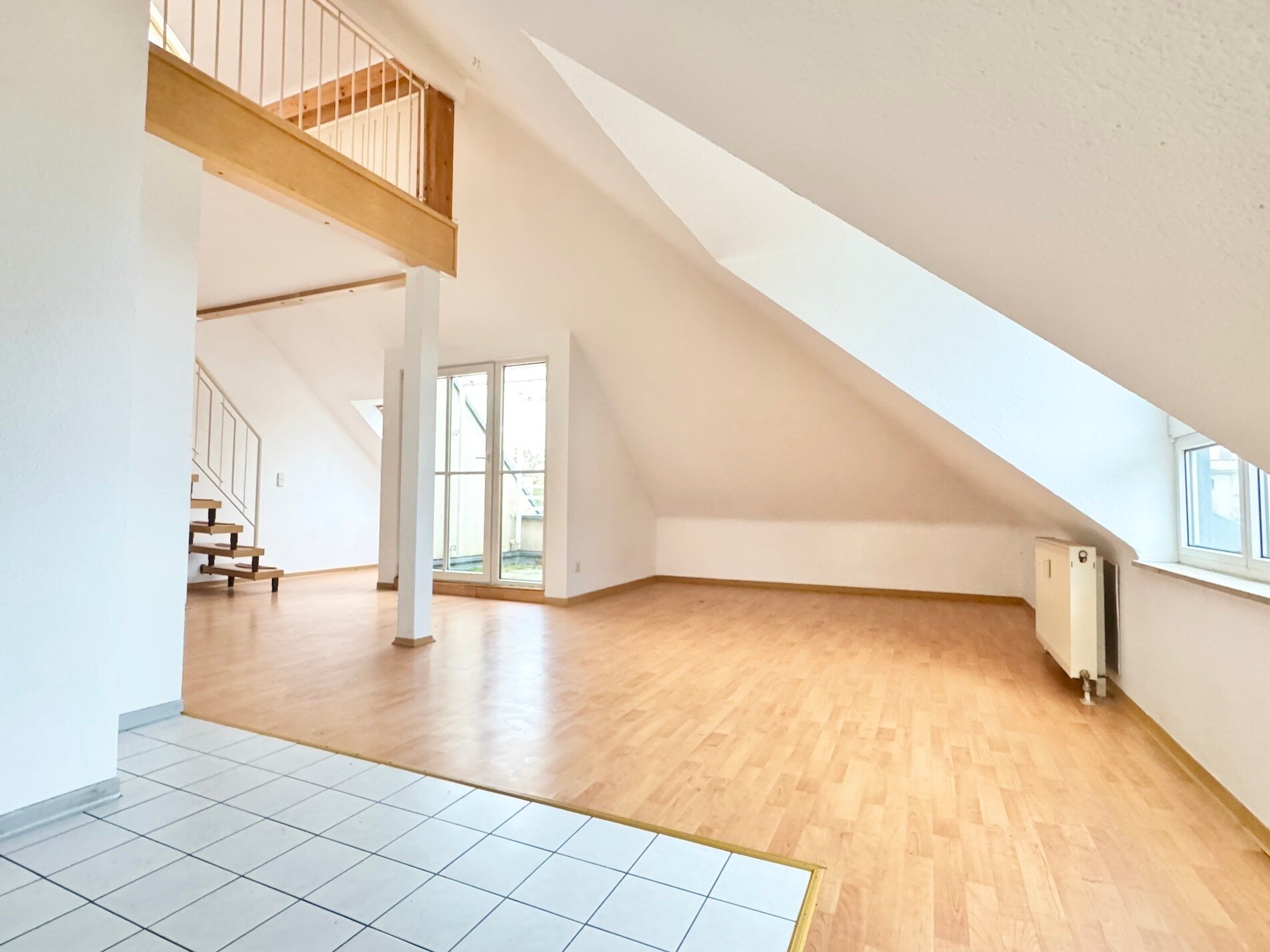 Maisonette zum Kauf 122.990 € 2 Zimmer 50,8 m²<br/>Wohnfläche Leuben/Niedersedlitz (Sachsenwerk) Dresden 01257