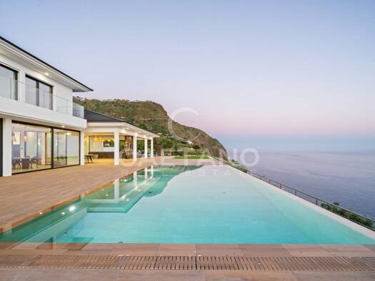 Haus zum Kauf 4.500.000 € 379 m² 3.172 m² Grundstück Arco Da Calheta 9370