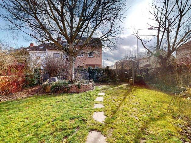 Reihenendhaus zum Kauf 480.000 € 5 Zimmer 119,6 m² 338 m² Grundstück Nieder-Erlenbach Frankfurt am Main 60437