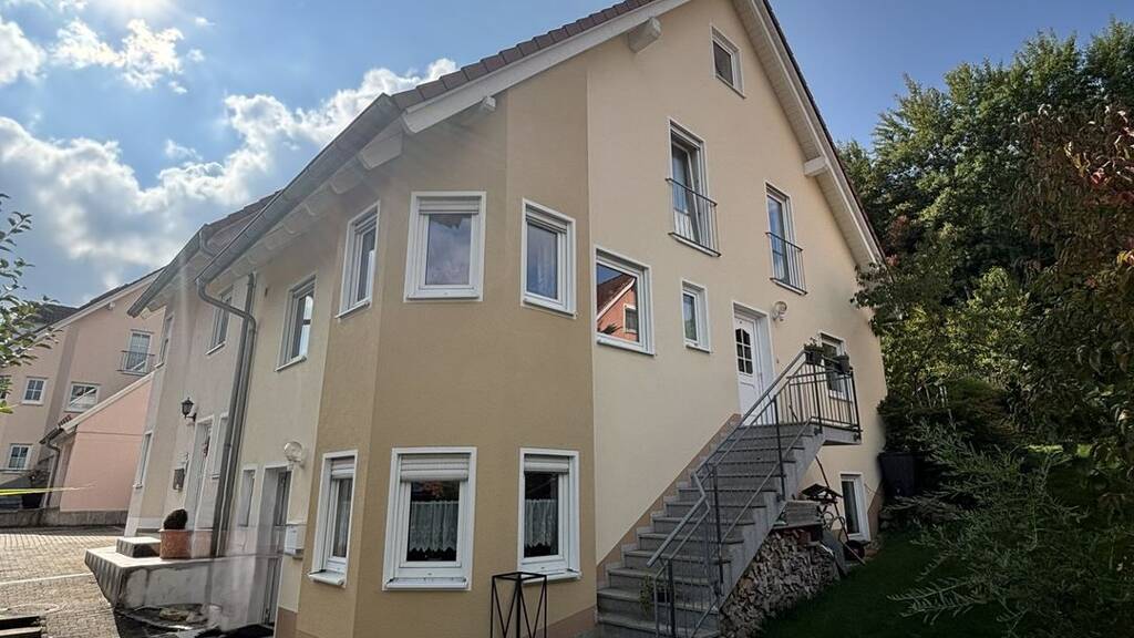 Doppelhaushälfte zum Kauf 629.000 € 5 Zimmer 123 m² 593 m² Grundstück frei ab 01.10.2026 Irlbach Wenzenbach 93173