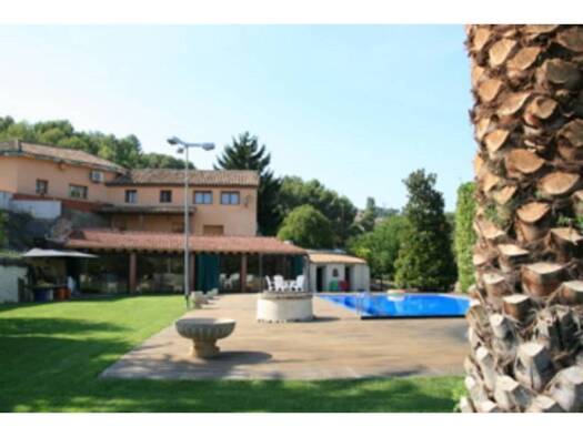 Bauernhaus zum Kauf 1.950.000 € 1 Zimmer 44.000 m² 44.000 m² Grundstück Matadepera 08221