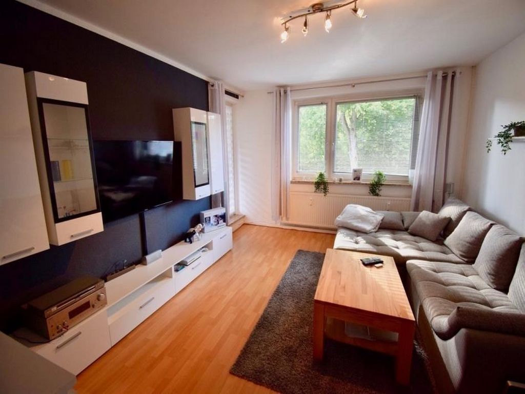 Wohnung zum Kauf 79.000 € 3 Zimmer 77 m²<br/>Wohnfläche 1.<br/>Geschoss Axstedt 27729