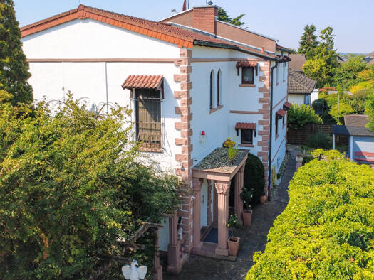 Einfamilienhaus zum Kauf 1.165.000 € 7 Zimmer 350 m² 862 m² Grundstück Leeheim Riedstadt 64650