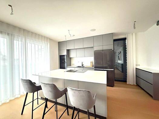 Studio zum Kauf 4.000.000 € 5 Zimmer 452 m² 8 Dalmatinova ulica Ljubljana 1000