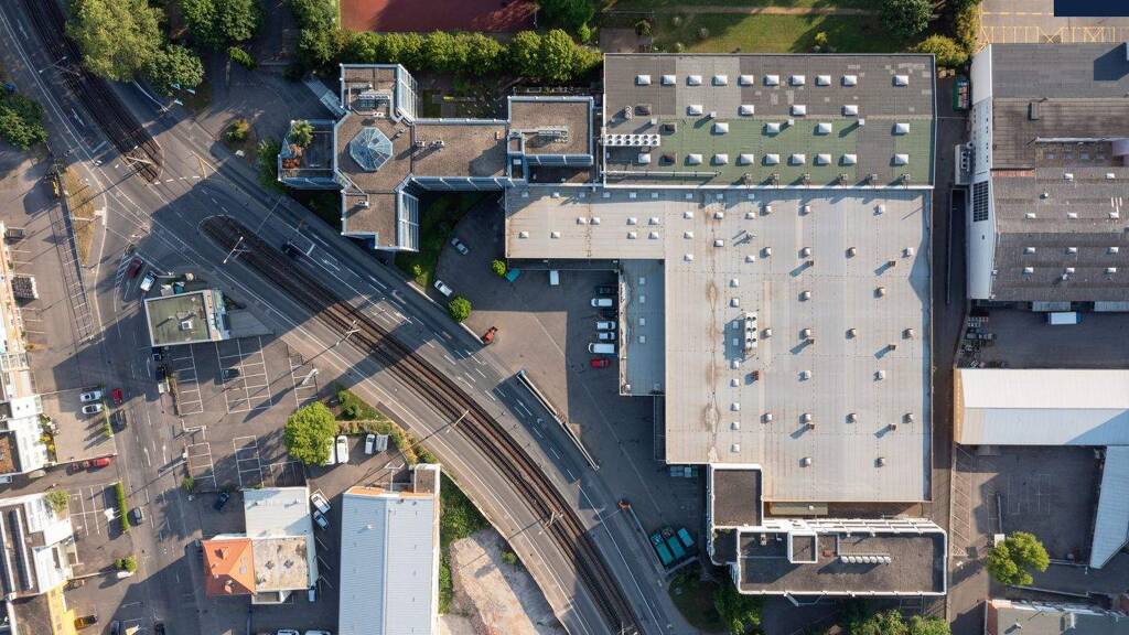 Lagerhalle zur Miete provisionsfrei 4.281 m² Lagerfläche Bad Cannstatt Stuttgart 70376