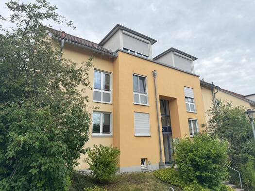 Wohnung zur Miete 518 € 2 Zimmer 57,6 m² Dachgeschoss, 2. Geschoss frei ab 01.11.2025 Lärchenweg 3 Pesterwitz Freital / Pesterwitz 01705
